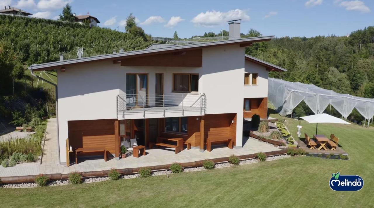 Agritur I Colori Bed & Breakfast Sanzeno Exterior photo
