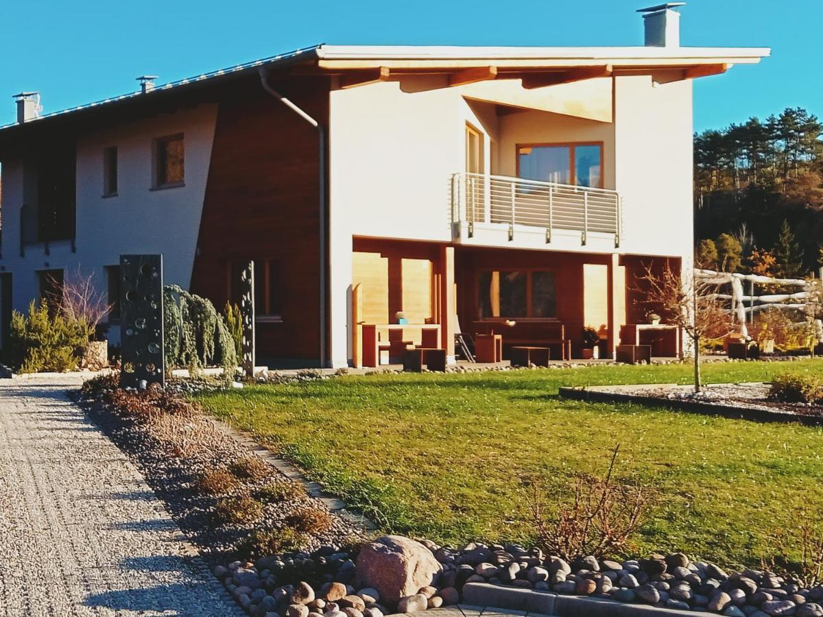 Agritur I Colori Bed & Breakfast Sanzeno Exterior photo