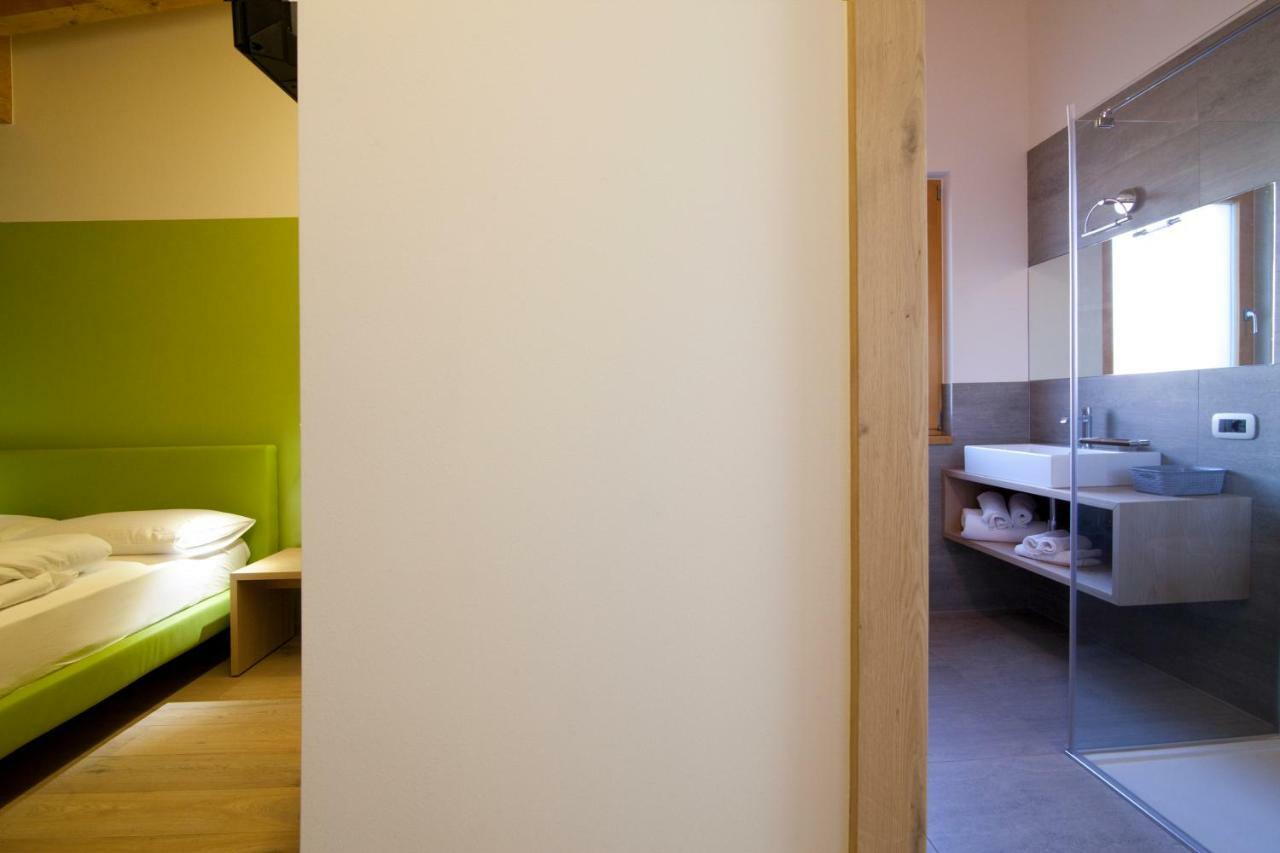Agritur I Colori Bed & Breakfast Sanzeno Exterior photo