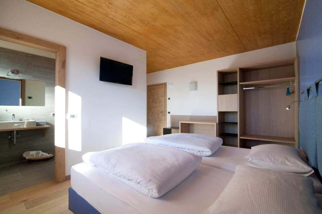 Agritur I Colori Bed & Breakfast Sanzeno Exterior photo
