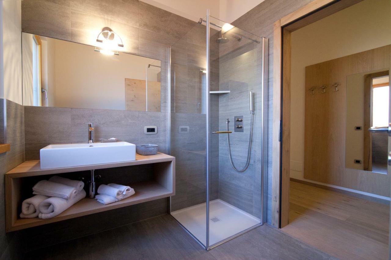 Agritur I Colori Bed & Breakfast Sanzeno Exterior photo