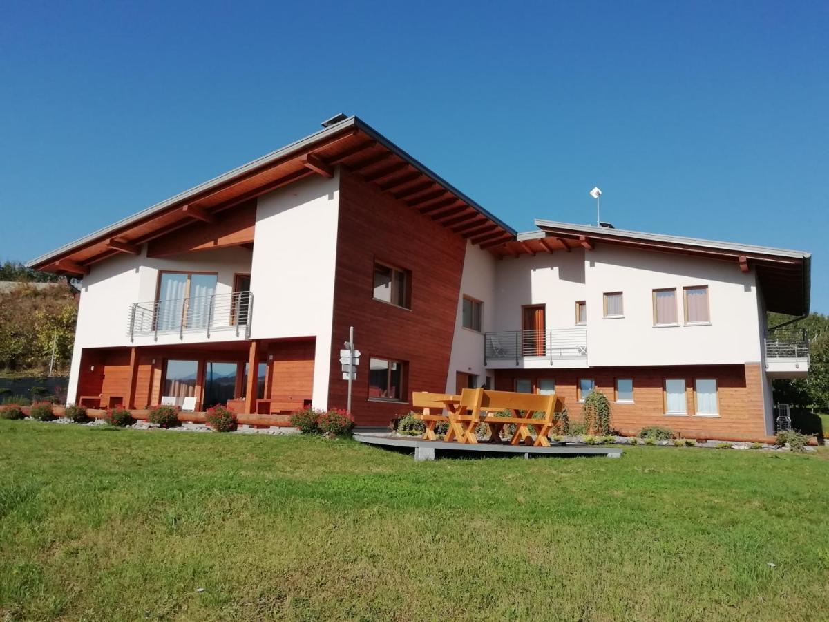 Agritur I Colori Bed & Breakfast Sanzeno Exterior photo